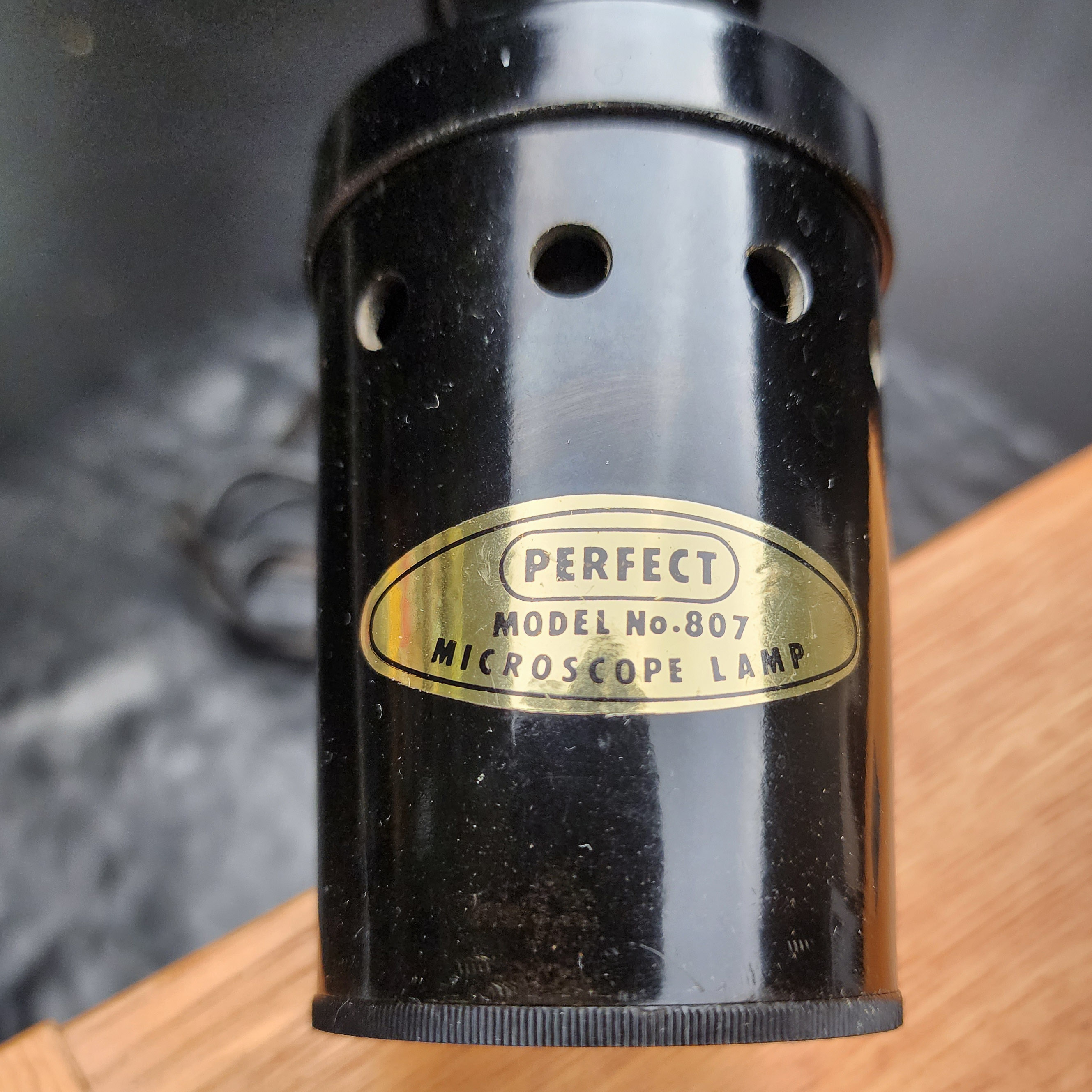 Mint 1970s Perfect Model 804 Microscope with Lamp, Case & Accessories 🔬 - Picture 2 of 12