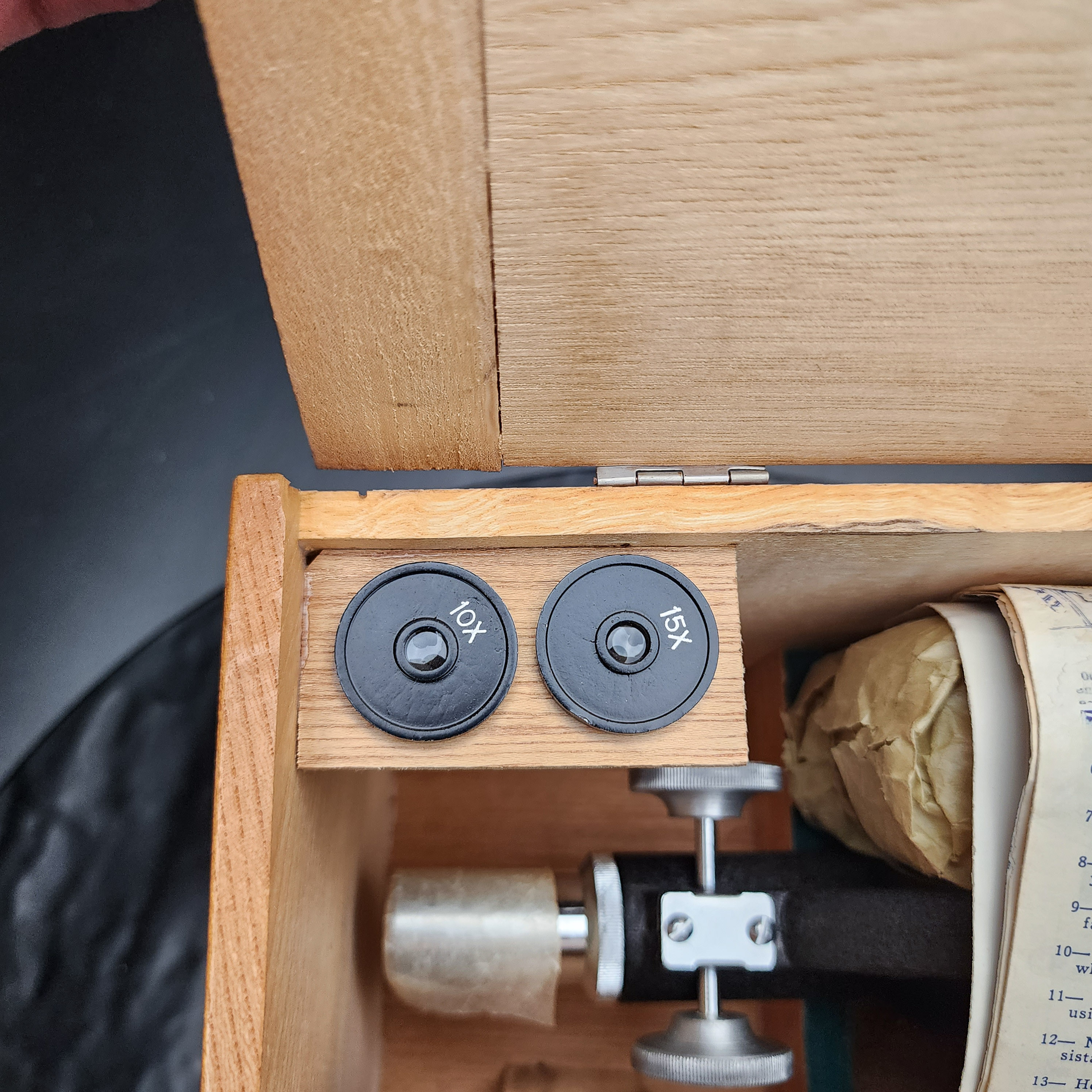 Mint 1970s Perfect Model 804 Microscope with Lamp, Case & Accessories 🔬 - Picture 8 of 12